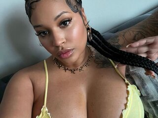 Phfame love Williams